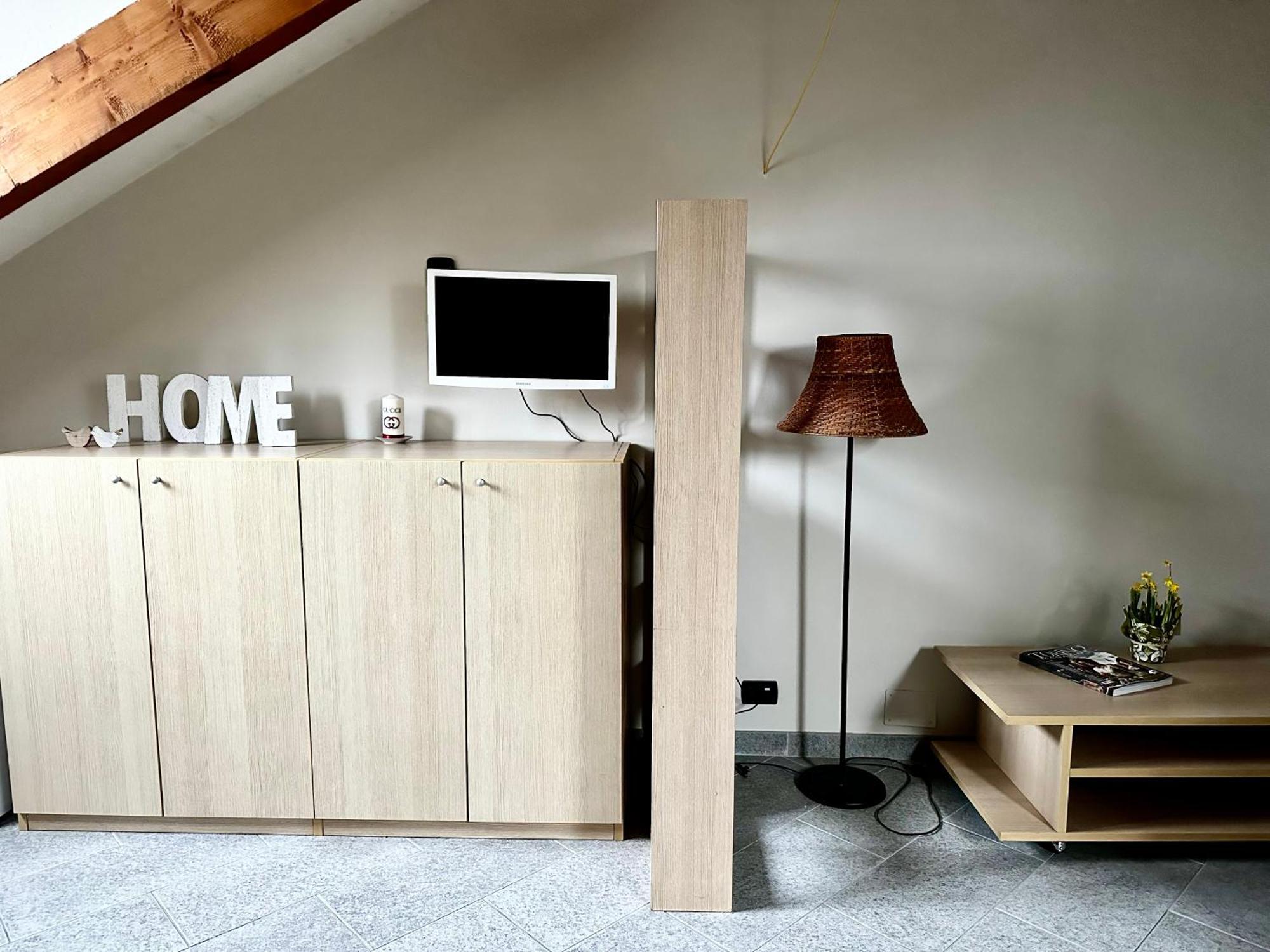 Loft Centro Storico Tommaso Apartment Turin Bagian luar foto