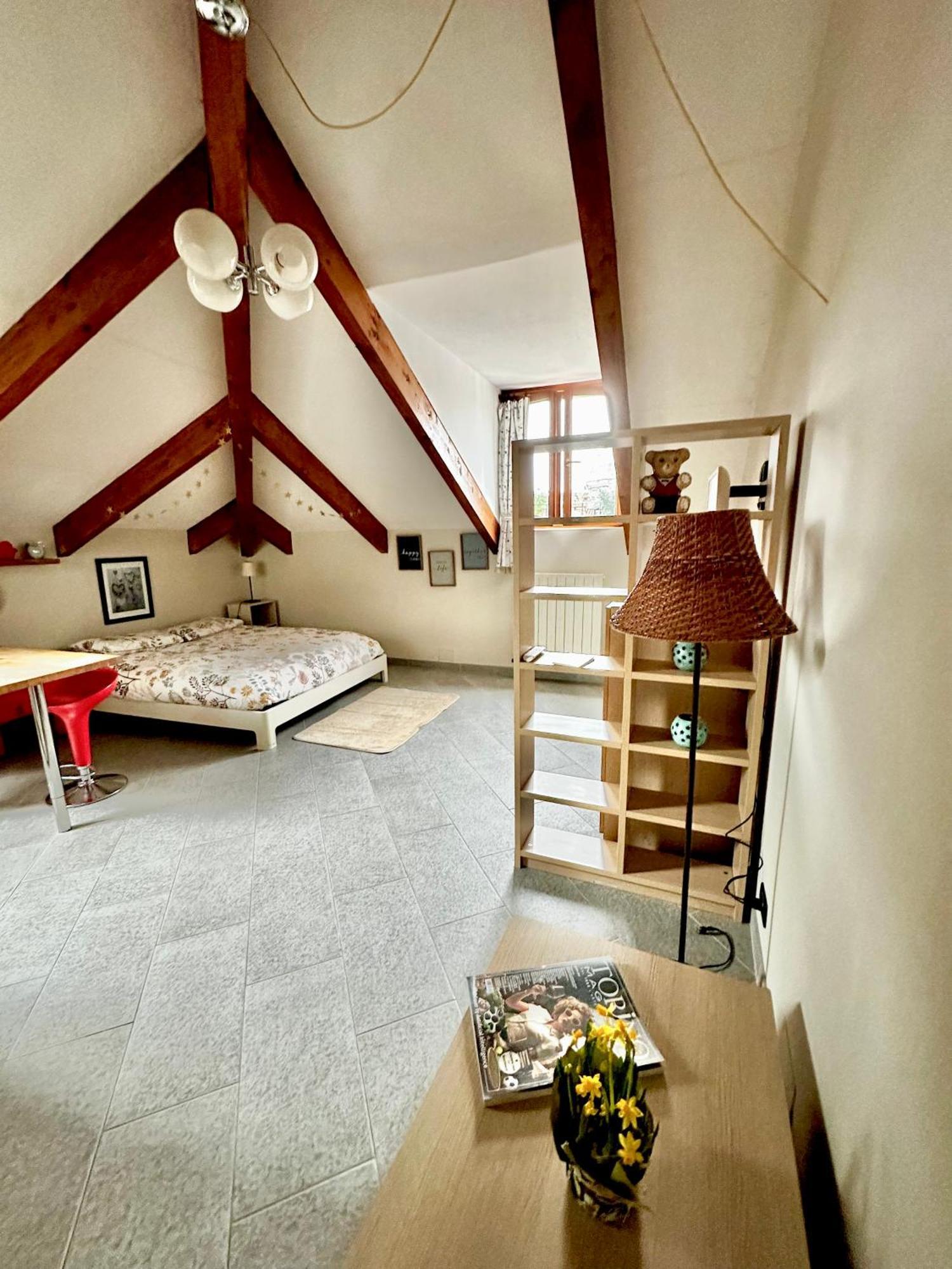 Loft Centro Storico Tommaso Apartment Turin Bagian luar foto