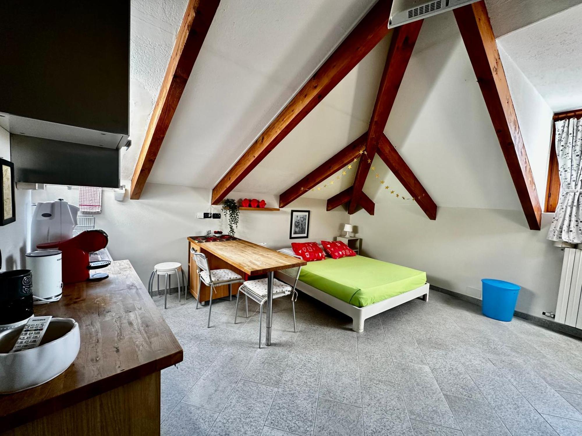 Loft Centro Storico Tommaso Apartment Turin Bagian luar foto