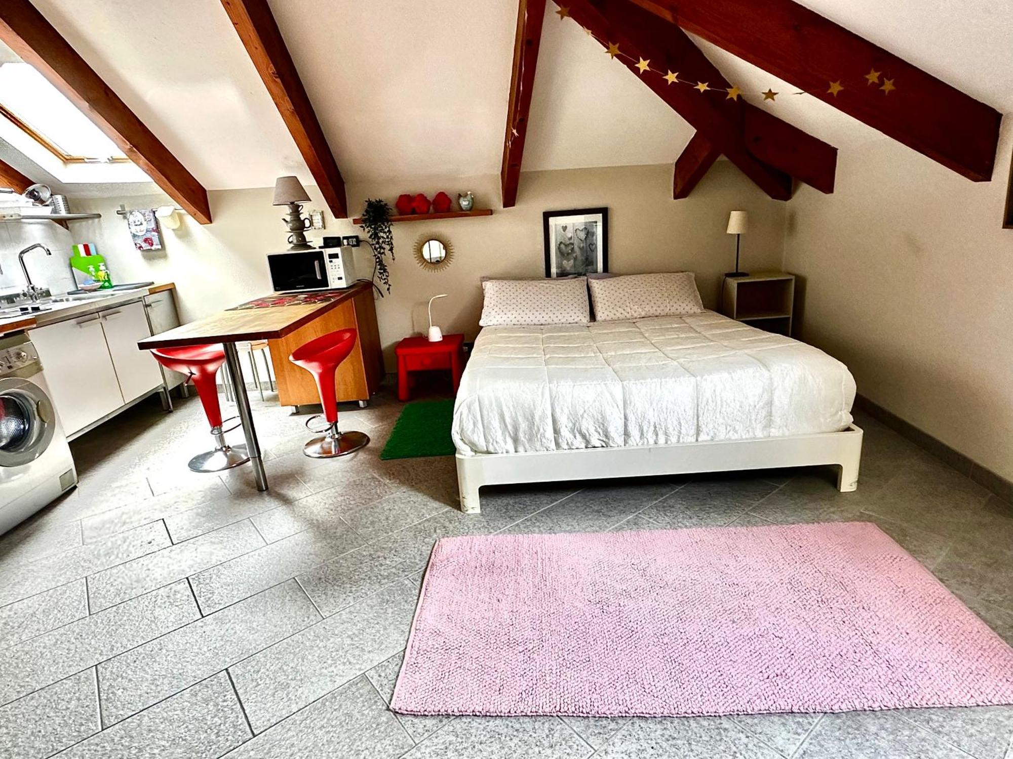 Loft Centro Storico Tommaso Apartment Turin Bagian luar foto