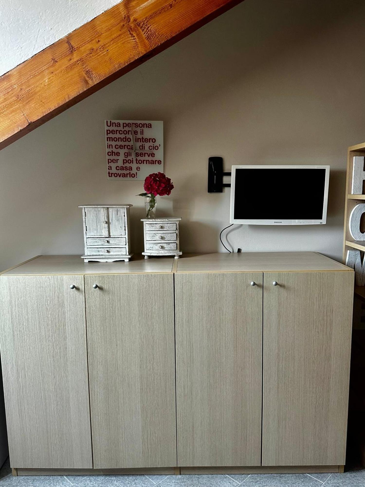 Loft Centro Storico Tommaso Apartment Turin Bagian luar foto